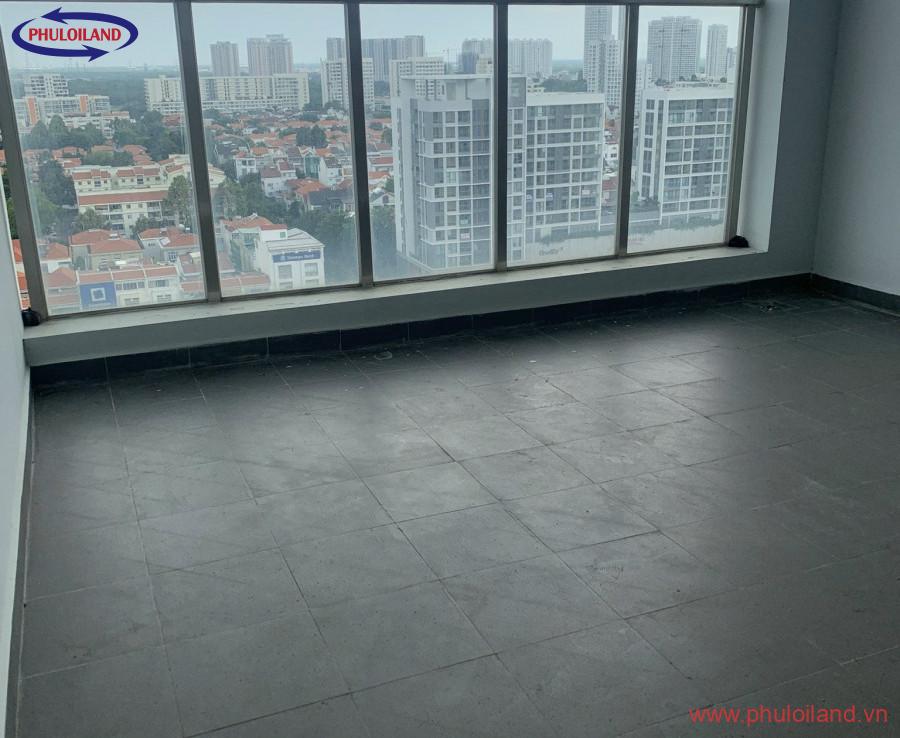 ban cong trong can ho 900x738 - Bán nhanh căn hộ Happy Valley, 135m2, nội thất rất cao cấp, nhà có ban công hàng hiếm