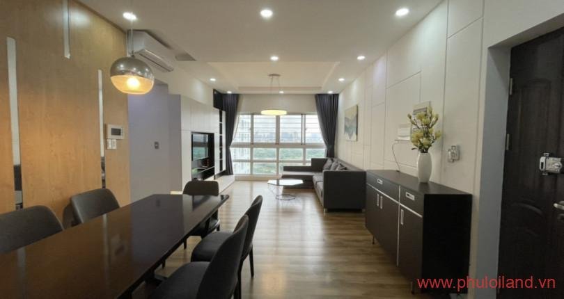 Cho Thuê căn hộ Happy Valley. DT 100m2 Nhà đẹp- View Đẹp Tầng Cao- Nội Thất cao cấp. Giá 900 USD/Tháng.