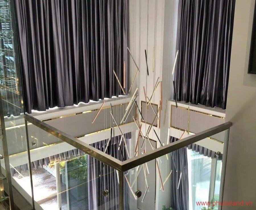 den chum thong tang giua hai san trong can ho 900x738 - Bán căn hộ Penthouse cao cấp tại The Nassim, Quận 2, tp. Thủ Đức
