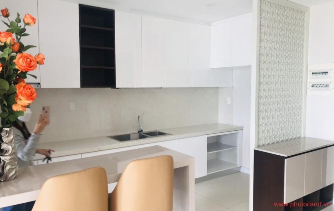 khong gian bep 1170x738 - Giảm giá bán nhanh căn hộ Green Valley, 120m2, view sân golf, giá 5,5 tỷ, tặng 01 ô xe