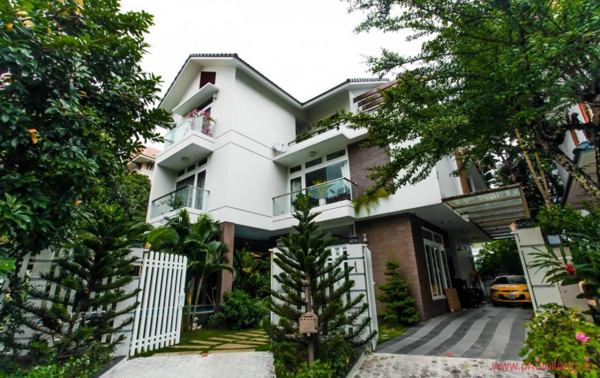 mat truoc biet thu can ban 2 1170x738 - Cần chuyển nhượng gấp biệt thự đơn lập Nam Long 3, Phú Mỹ Hưng, 366m2 giá 89 tỷ