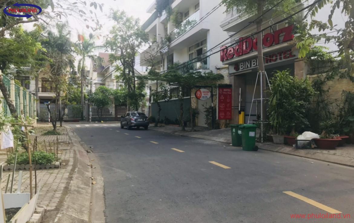 nha xung quanh dat 1170x738 - Bán gấp đất nền tại kdc Tân Quy Đông, Tân Phong, Quận 7