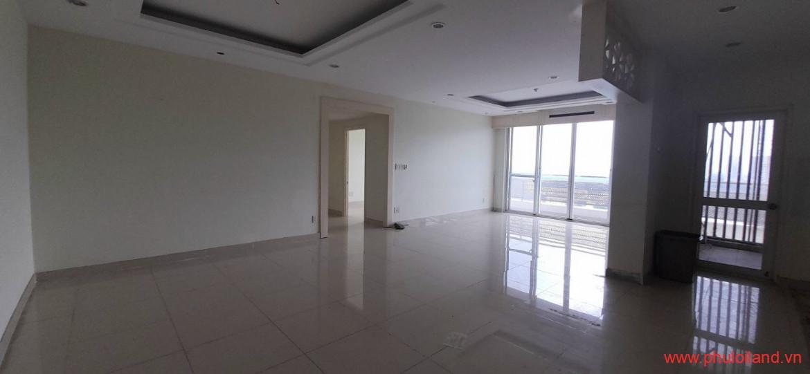 phong khach can ho 5 1170x541 - Bán nhanh căn hộ Riverpark Residence, 137m2, lầu cao, view sông, giá 8,3 tỷ