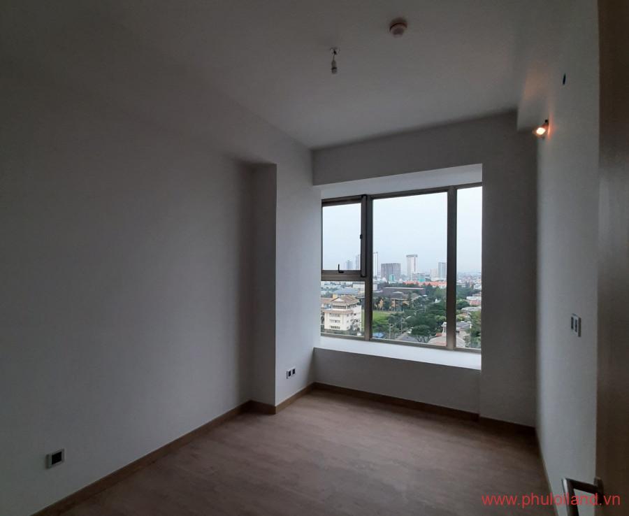 phong ngu can ho can ban 900x738 - Kẹt tiền kinh doanh cần bán gấp căn hộ The Peak Phú Mỹ Hưng, giá 6,3 tỷ