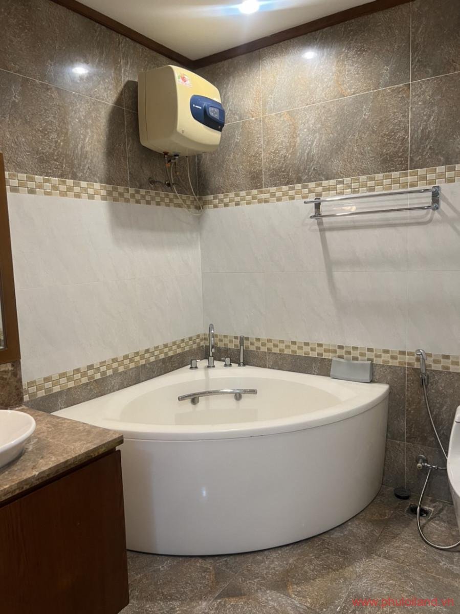 61C25F84 F127 44D7 B531 4DDD85E073F3 - Bán Biệt Thự Phố Vườn Mỹ Giang, Phú Mỹ Hưng, Q.7 .Thiết kế: 4 Pn, nhà đẹp , nội thất full . Giá 37 tỷ (tốt nhất thị trường)