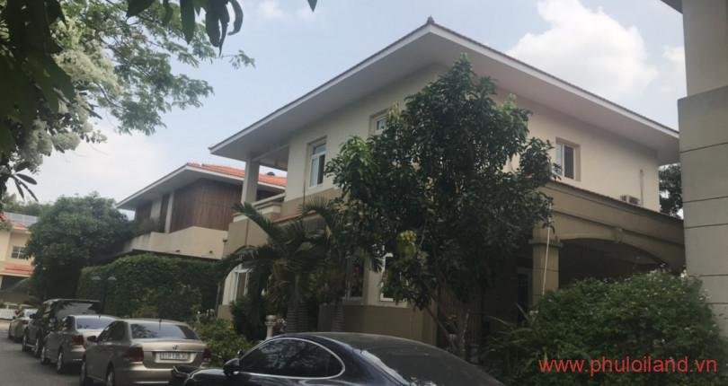 Bán biệt thự Phú Mỹ Hưng có hồ bơi giá 198 tỷ