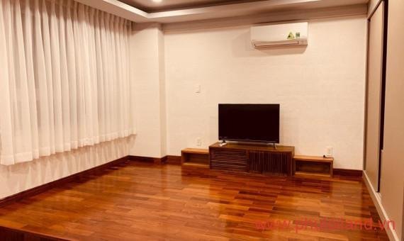 Bán căn hộ chung cư Scenic Valley 2, 75m2, căn góc, giá 3.950 tỷ , nội thất căn hộ đầy đủ.