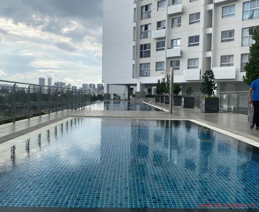 ho boi chung cu can ho can ban 900x738 - Cần bán căn hộ chung cư Scenic Valley 2, 76m2, căn góc, giá 3.950 tỷ, nhà đang trống.