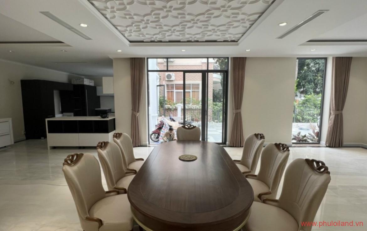 khong gian phong an rong rai sang trong 1170x738 - Giảm giá bán gấp trước Tết biệt thự Mỹ Gia 1 Quận 7, mặt tiền Đường số 20