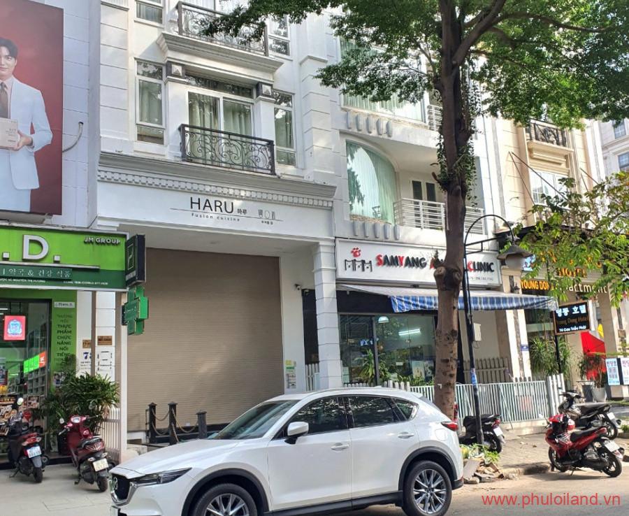 mat tien truoc cua nha pho can cho thue hung gia hung phuoc 2 900x738 - Cho thuê nhà phố Hưng Gia Hưng Phước – Phú Mỹ Hưng- Quận 7- tháng 01/2023 – Giá 3,700$.