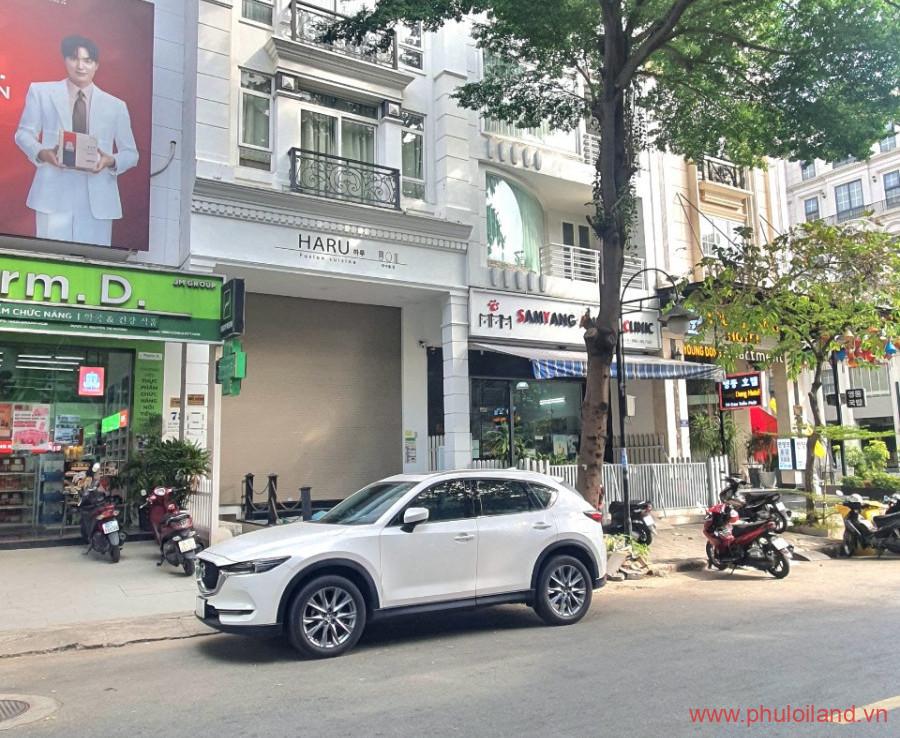 mat tien truoc cua nha pho can cho thue hung gia hung phuoc 3 900x738 - Cho thuê nhà phố Hưng Gia Hưng Phước – Phú Mỹ Hưng- Quận 7- tháng 01/2023 – Giá 3,700$.