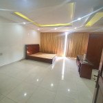 mot-trong-6-phong-trong-can-nha-pho-hung-gia-hung-phuoc-cho-thue (4)