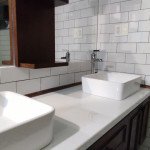 nha-ve-sinh-trong-can-ho-can-ban-green-valley