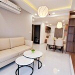 phong-khach-can-ho-can-ban