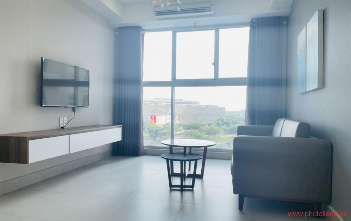 phong khach can ho can cho thue 1170x738 - Cần cho thuê căn hộ chung cư Scenic Valley 2, 02pn, giá 19tr/tháng, view hồ bơi, nhà đang trống.