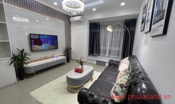 Sang nhượng Sky Garden 2, căn góc 91m2, thiết kế 3pn, 2wc, nhà đẹp như hình- Giá: 3,890 tỷ.