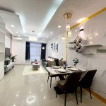 phong khach cuc sang trong trong can ho sky garden 2 can ban 4 150x150 - Cần bán Sky Garden 2, căn góc 91m2, thiết kế 3pn, 2wc, nhà đẹp như hình- Giá: 3,890 tỷ.