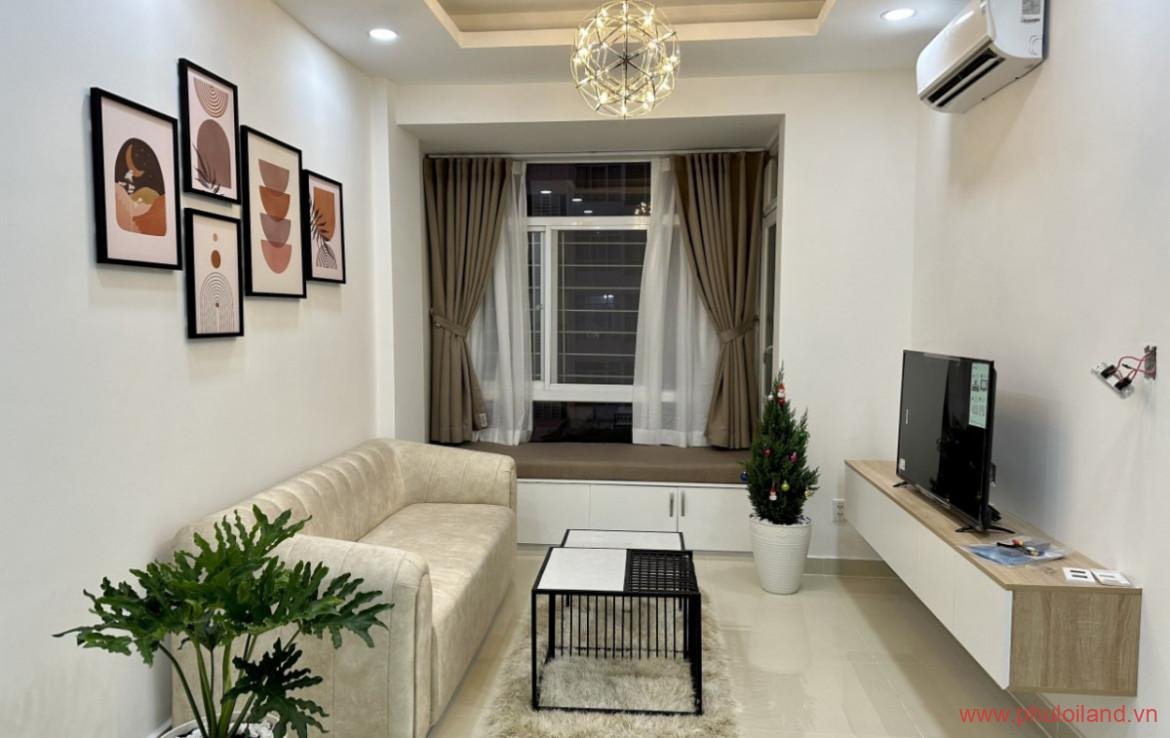 phong khach sang trong trong can ho can ban sky garden 3 3 1 1170x738 - Sang nhượng Sky Garden 3, căn góc 74m2, thiết kế 3pn, 2wc, nhà như hình- Giá: 3,55 tỷ.