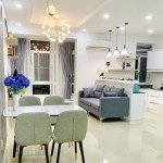 phong-khach-sang-trong-trong-can-ho-can-ban-sky-garden-3 (3)