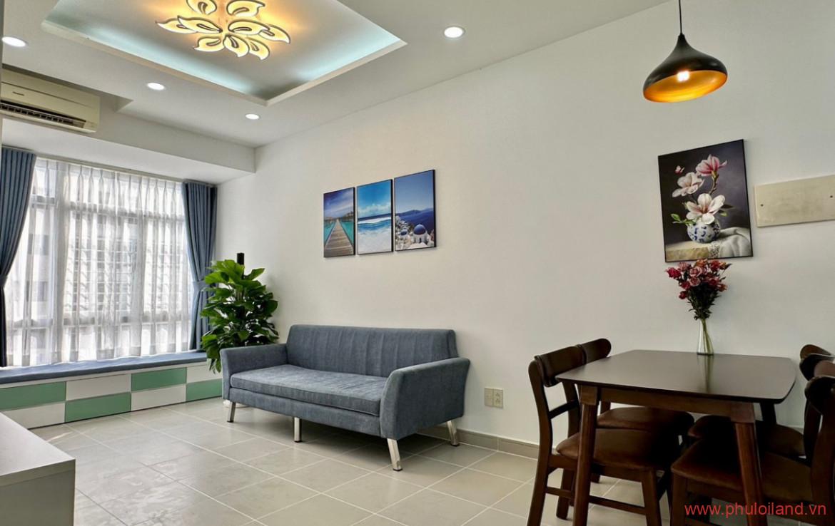 phong khach trong can ho can ban sky garden 3 1 1170x738 - Cần bán gấp Sky Garden 3, căn góc 72m2, thiết kế 2pn, 2wc, nhà mới đẹp như hình- Giá: 3.550 tỷ.