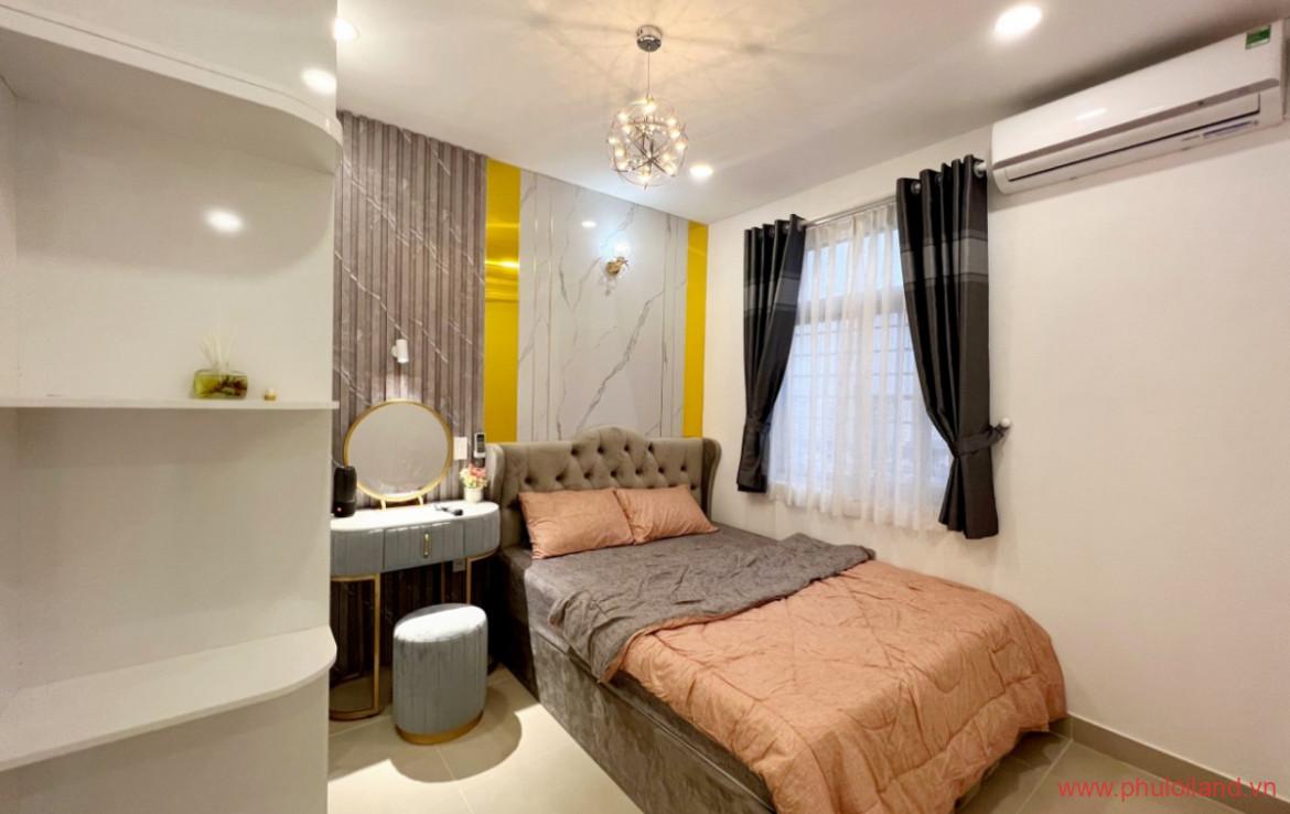 phong ngu 1 cuc sang trong trong can ho sky garden 2 can ban 1 1170x738 - Cần bán Sky Garden 2, căn góc 91m2, thiết kế 3pn, 2wc, nhà đẹp như hình- Giá: 3,890 tỷ.