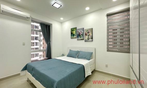 Cần bán căn hộ Sky Garden 3, 68m2, nhà mới đẹp như hình 2pn, 2wc, giá 3.150 tỷ.