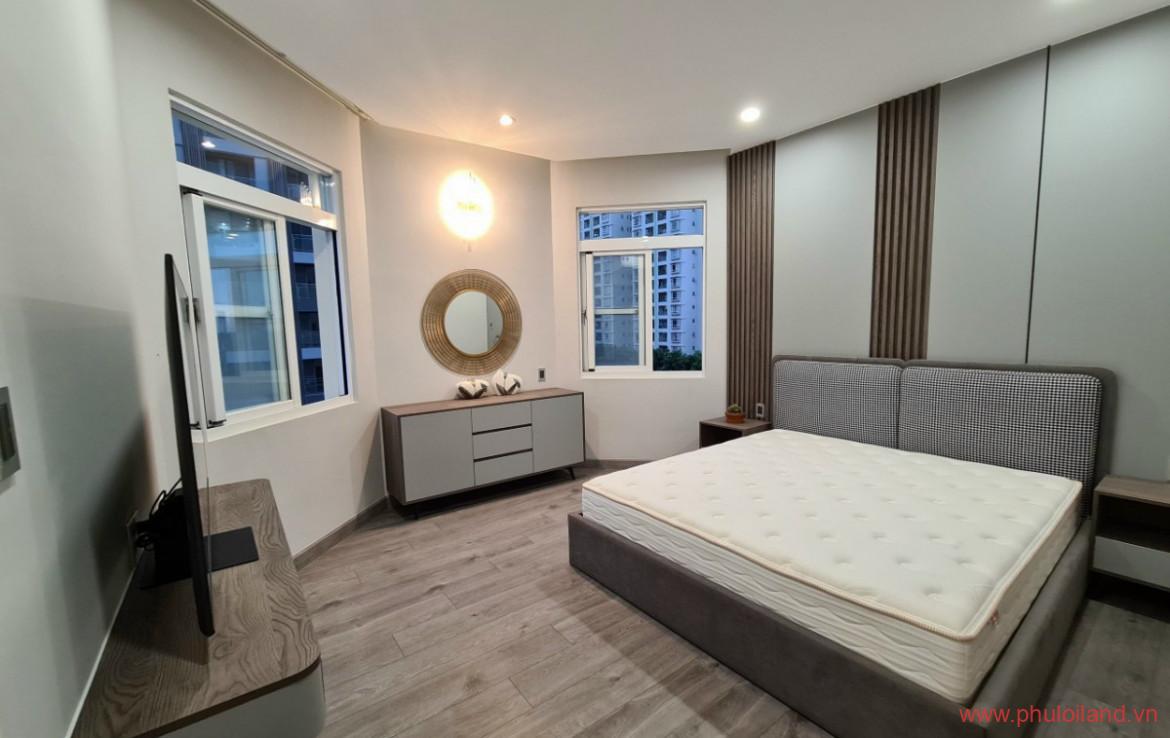 phong ngu cuc sang trong trong can ho can ban green view 1 1170x738 - Bán căn hộ Green View, 118m2, 3pn, 2wc – Nguyễn Lương Bằng, Phú Mỹ Hưng- Giá: 6,5 tỷ.