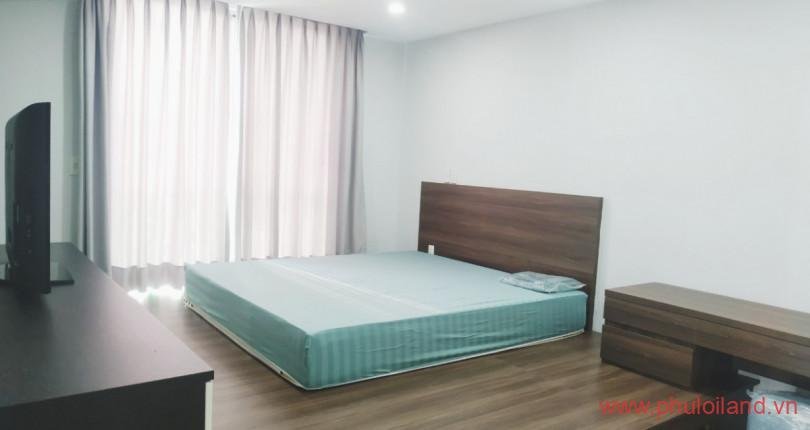 Cần cho thuê căn hộ chung cư Green Valley, 128m2, tầng cao, view sân golf, giá 1.450usd/tháng, xem nhà dễ