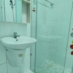 toilet-trong-can-ho-can-ban-sky-garden-3 (2)