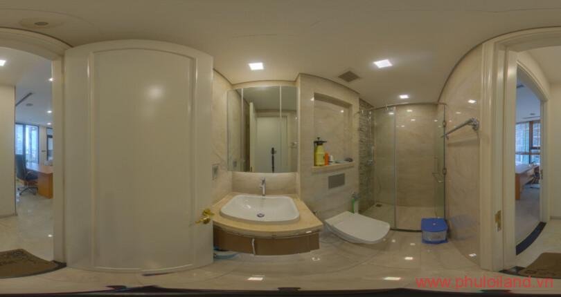 7-WC