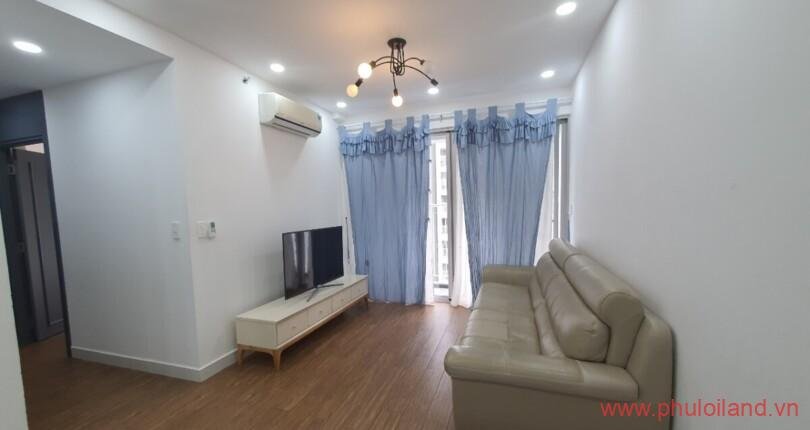 Ban-can-ho-chung-cu-Scenic-Valley-1 -phong-khach....