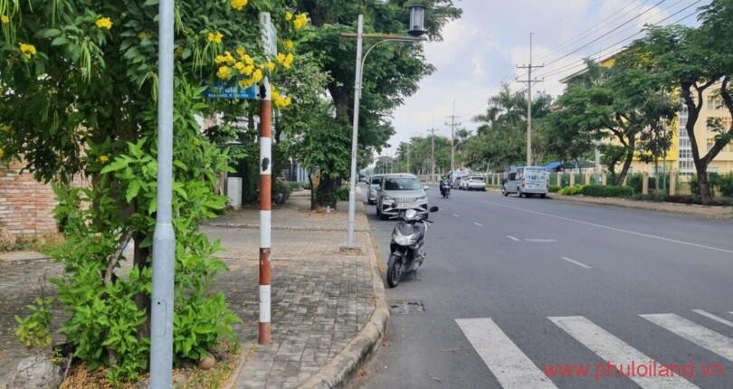 ban-biet-thu-nam-vien (3)