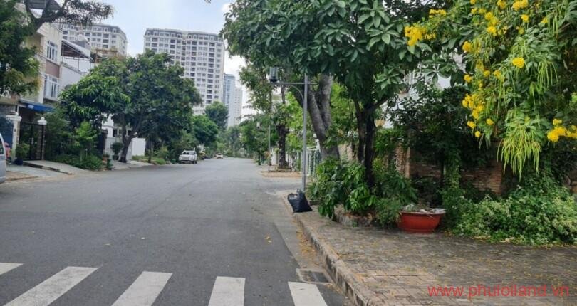 ban-biet-thu-nam-vien (5)