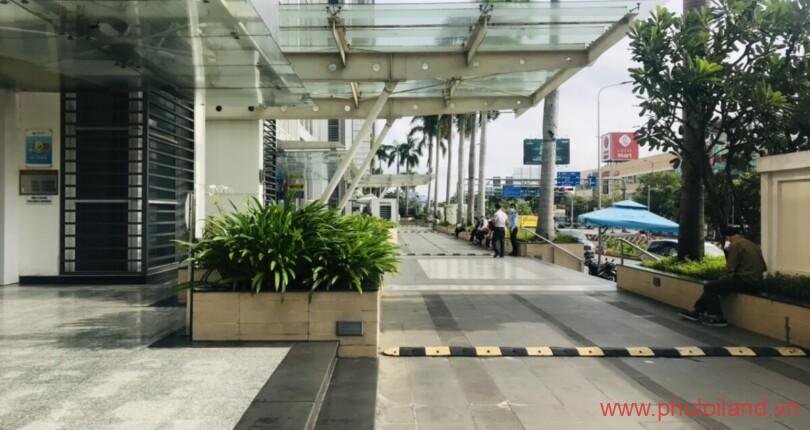 can-canh-loi-vao-chung-cu-sunrise-city-quan-7