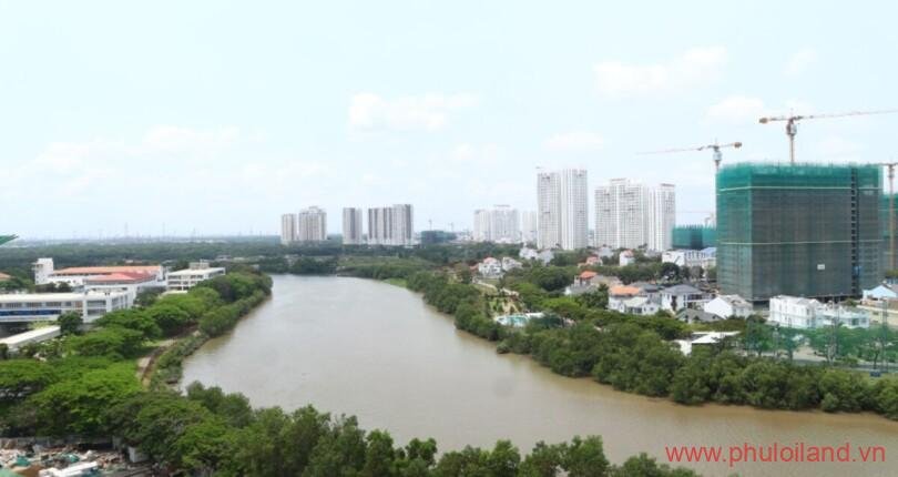 can-ho-can-ban-co-view-ban-cong-nhin-truc-dien-song