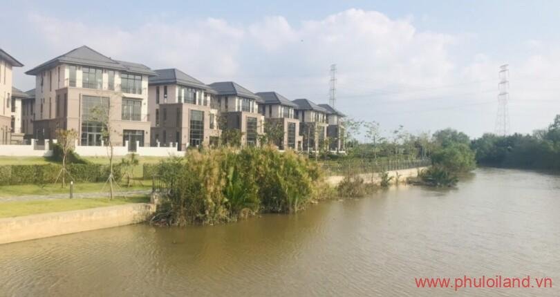 day-biet-thu-don-lap-truc-dien-song-lon