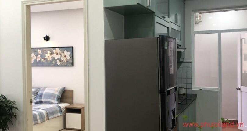 goc-bep-trong-can-ho-can-ban-sky-garden-3