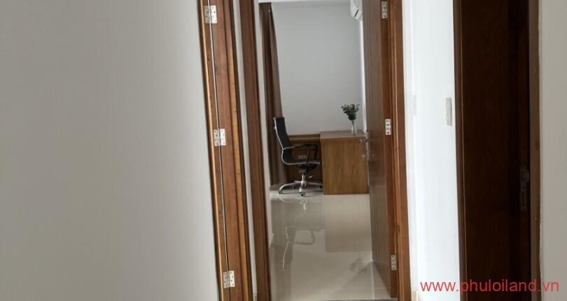 goc-phong-khach-trong-can-ho-cho-thue-starhill