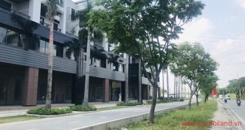 hinh-anh-day-nha-shophouse-gs-metrocity-nha-be-t2-2023