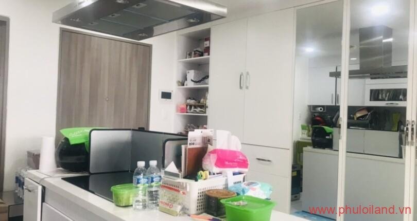 khong-gian-bep-sang-trong