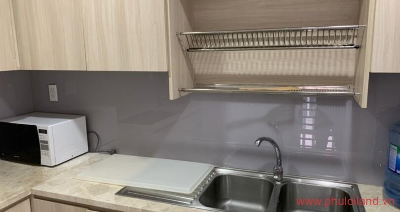 khu-vuc-bep-can-ho-ban