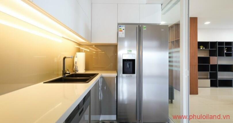 khu-vuc-bep-trong-can-ho-can-ban-riverpark-premier