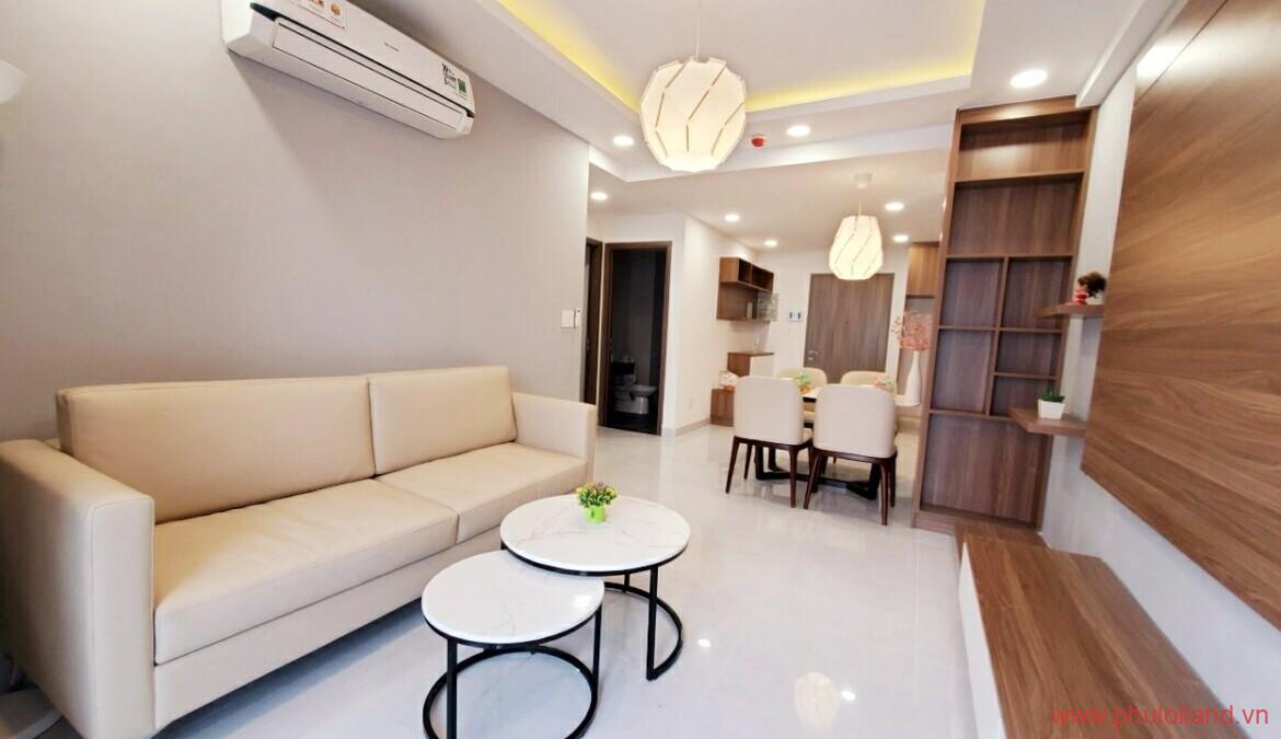 phong khach can ho can ban 8 1170x675 - Bán căn hộ chung cư Saigon South, 75m2, tầng cao , giá 4 tỷ, nội thất đầy đủ, nhà đang có hợp đồng thuê ổn định.