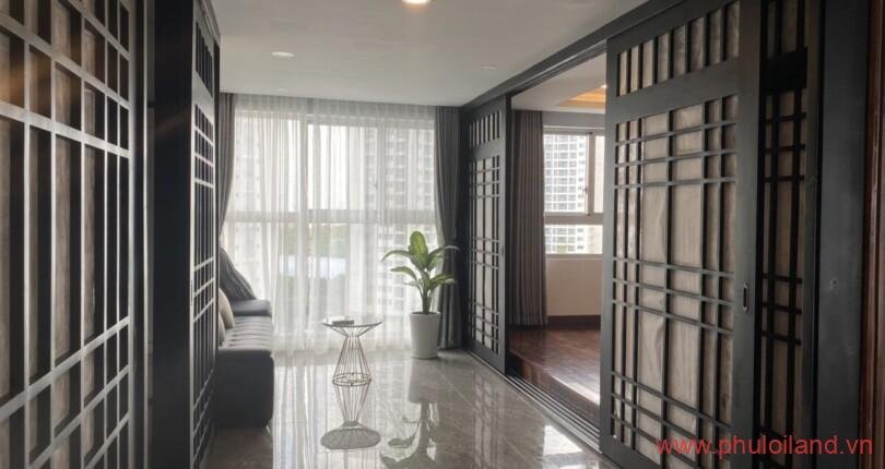 phong-khach-trong-can-ho-can-ban-scenic-valley-2