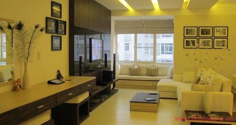 phong khach trong can ho can ban sky garden 3 810x430 - Bán Căn Hộ Sky Garden 3, đầy đủ nội thất diện tích 56 m2, thiết kế Studio - 1pn, 1wc – Giá 2,4 tỷ