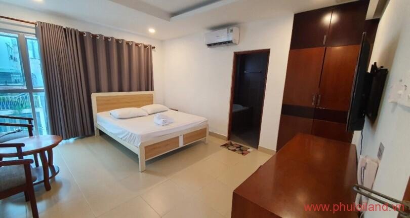 phong-kinh-doanh-trong-khach-san-can-ban-quan-7