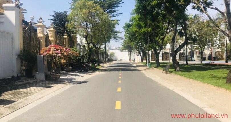 vi-tri-nha-biet-thu-can-ban-toa-lac-tren-duong-noi-khu-cityland-99-nguyen-thi-thap-quan-7