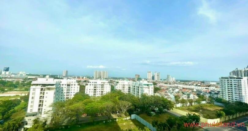 view-nhin-tu-ban-cong-can-ho