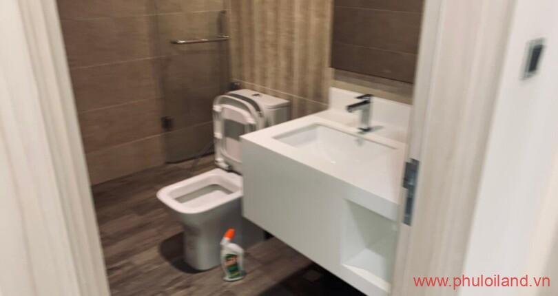 762dbf7d68e4b5baecf54