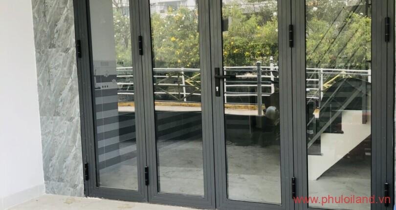 8A005A46-9E54-4DB7-8F79-57975DAE65C5